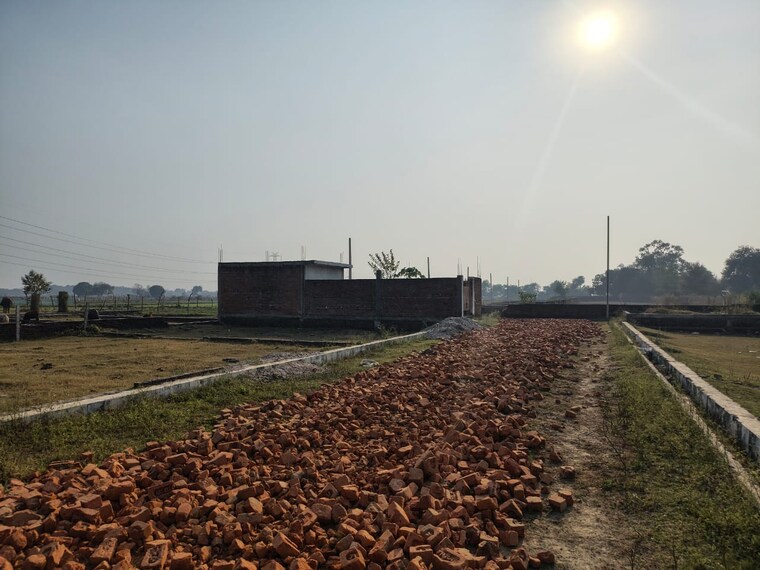 undefined, safedabad  1000 Sq.Ft. Plot In Safedabad Lucknow 8797617