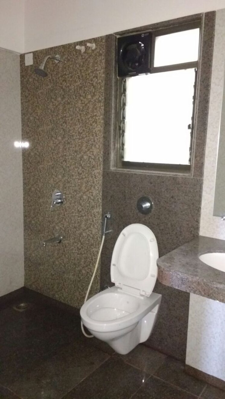 Bathroom, kalpataru-harmony-pune 2 Bedroom 1251 Sq.Ft. Apartment In Wakad Pune 8797642