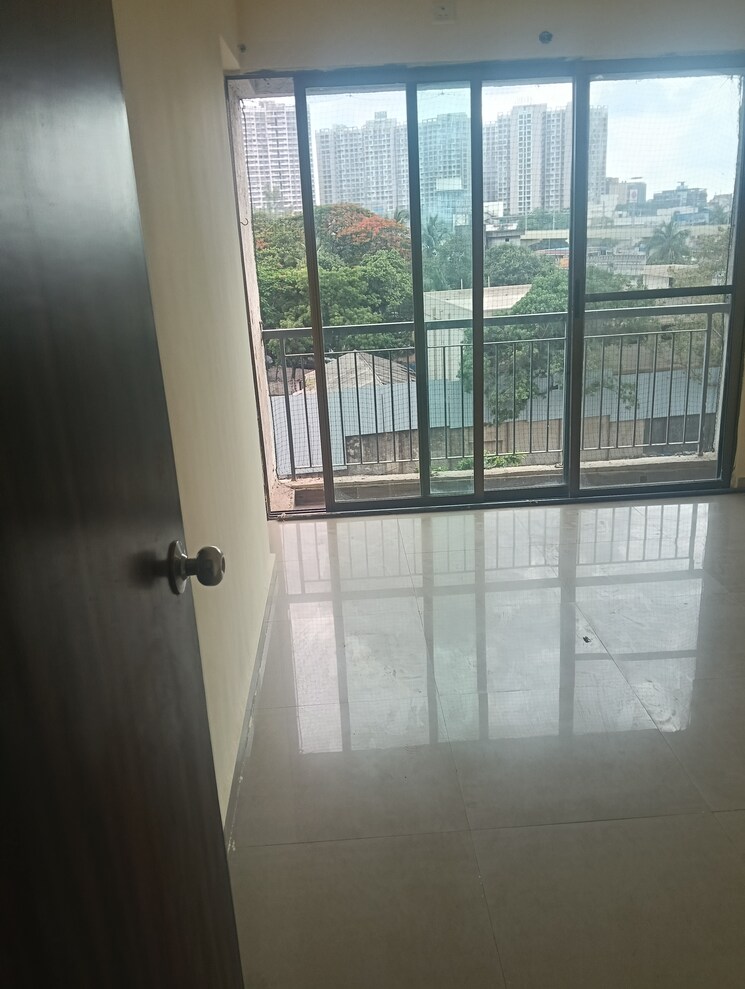 Balcony, man-opus 2 Bedroom 692 Sq.Ft. Apartment In Mira Road Thane 8797652