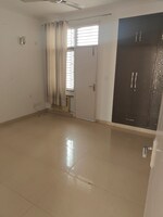 3 BHK 240 Sq.Yd. Builder Floor in Sushant Lok 3