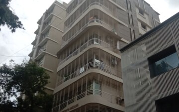 2 BHK Apartment For Rent in Shree Neminath CHS, Borivali West