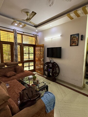 3 BHK Apartment For Rent in Gaur 14th Avenue High Street, Sector 16c Greater Noida