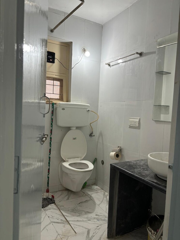 Bathroom, anant-darshan-kothrud 3 Bedroom 1500 Sq.Ft. Apartment In Kothrud Pune 8797669