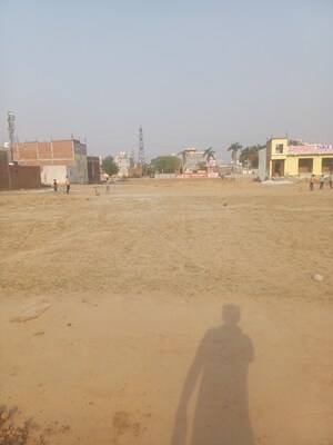  Plot For Sale in Dheeraj Nagar