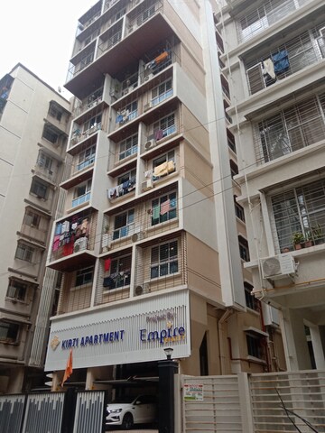 2 BHK Apartment For Rent in Empire Kirti Apartments, Borivali East