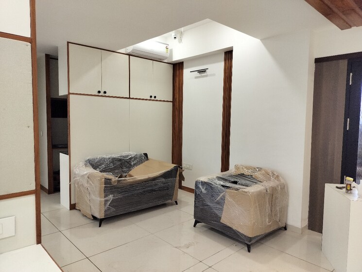 Living Room, avirat-silver-radiance-4 Commercial Office Space 1482 Sq.Ft. In Gota Ahmedabad 8797687