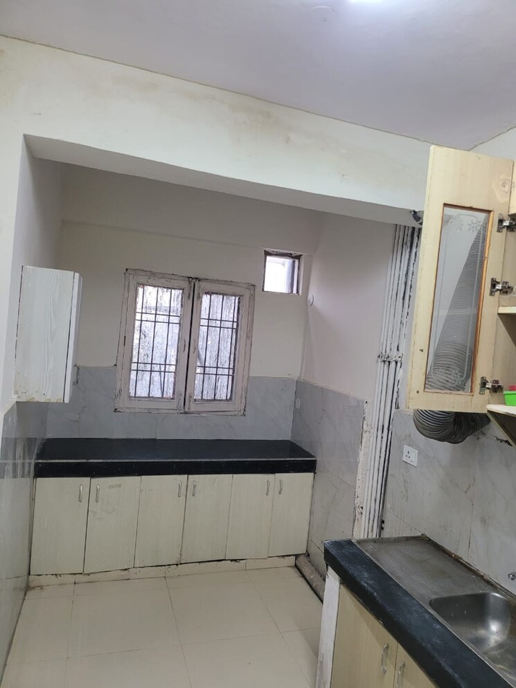 Kitchen, sector 57 2 Bedroom 180 Sq.Yd. Builder Floor In Sector 57 Gurgaon 8797733
