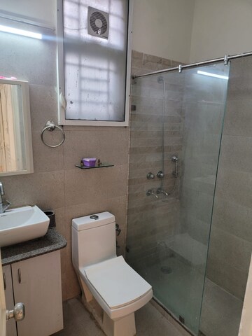 Bathroom in 2 BHK Builder Floor at Sector 57 – for Rent