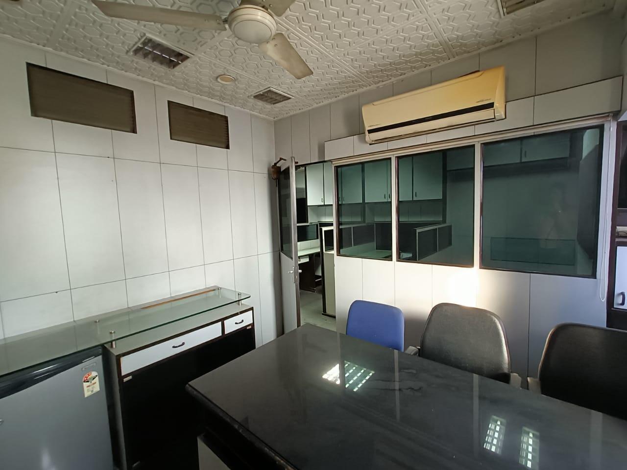 Office Space For Rent in Kamalalaya Centre 
