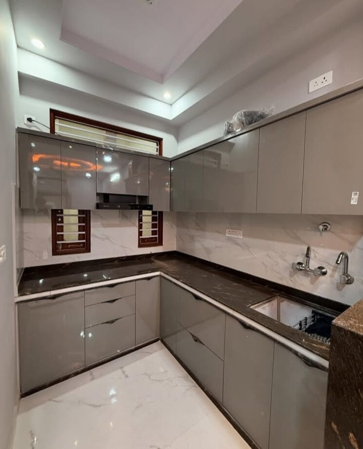 Kitchen, sector 31 3 Bedroom 3150 Sq.Ft. Builder Floor In Sector 31 Faridabad 8797765
