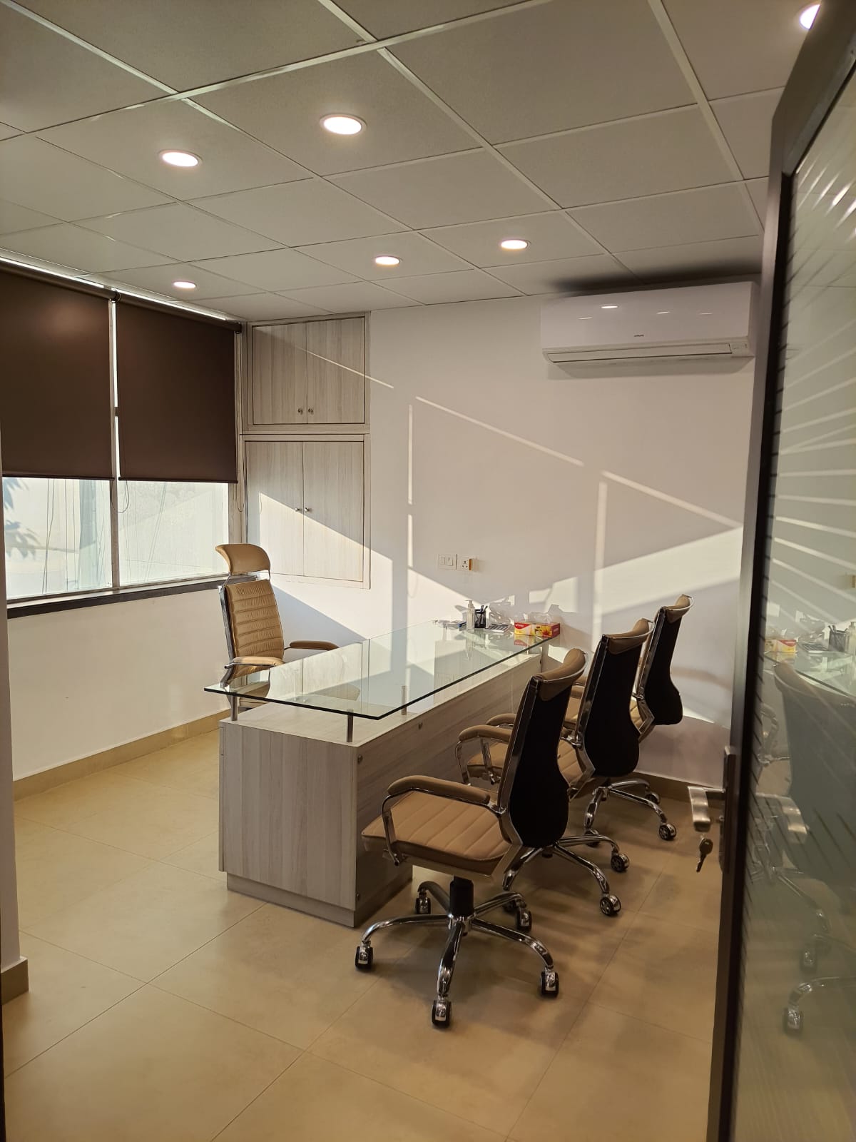 Office Space For Rent in Sant Nagar