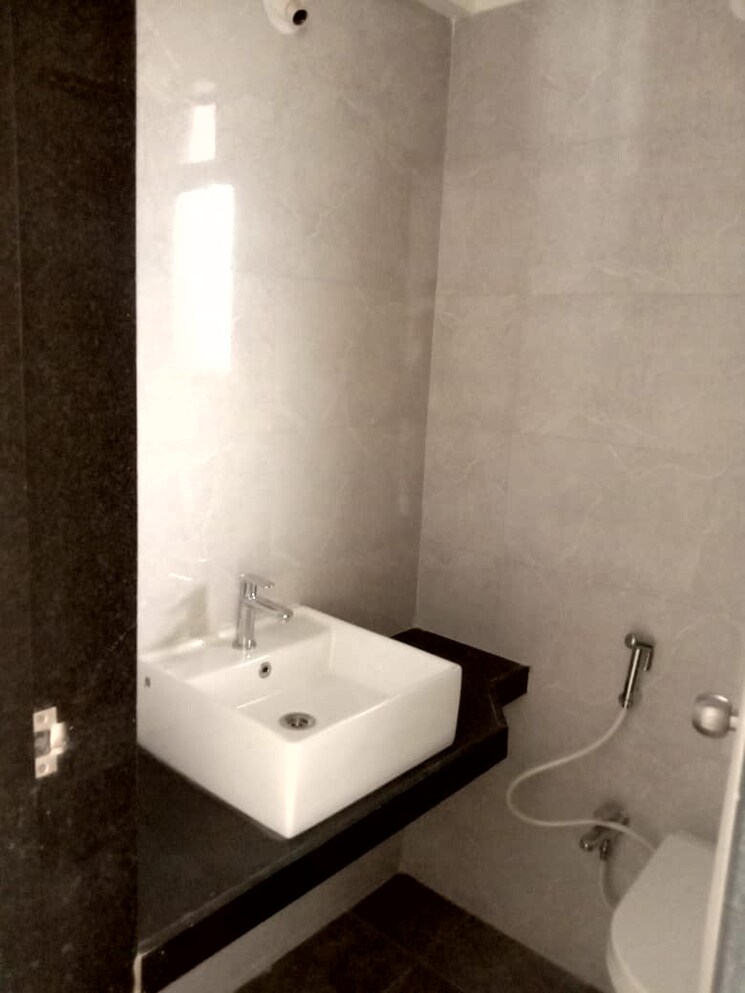 Bathroom, ashar-metro-towers 2 Bedroom 644 Sq.Ft. Apartment In Vartak Nagar Thane 8797799
