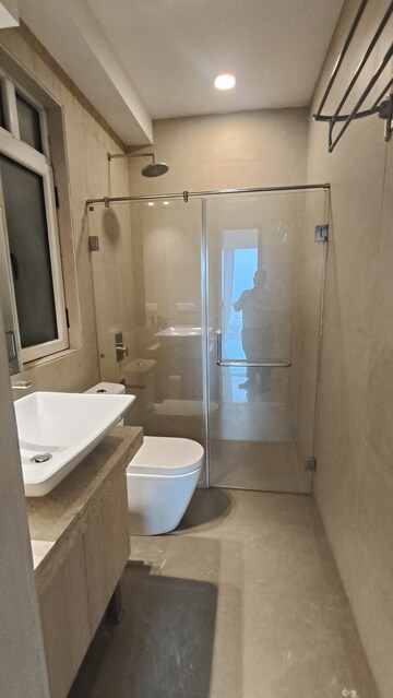 Attached Bathroom in 4 BHK Apartment at Indiabulls Sky, Lower Parel – for Rent