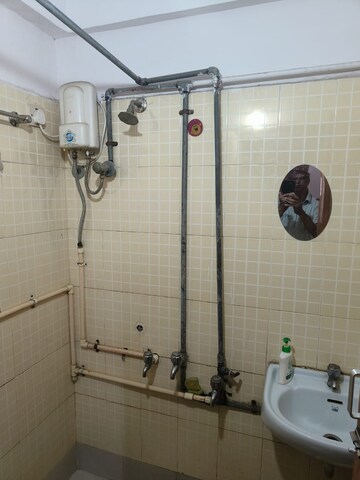 Bathroom in 1 BHK Apartment at Gurukripa Apartment Worli, Worli – for Rent