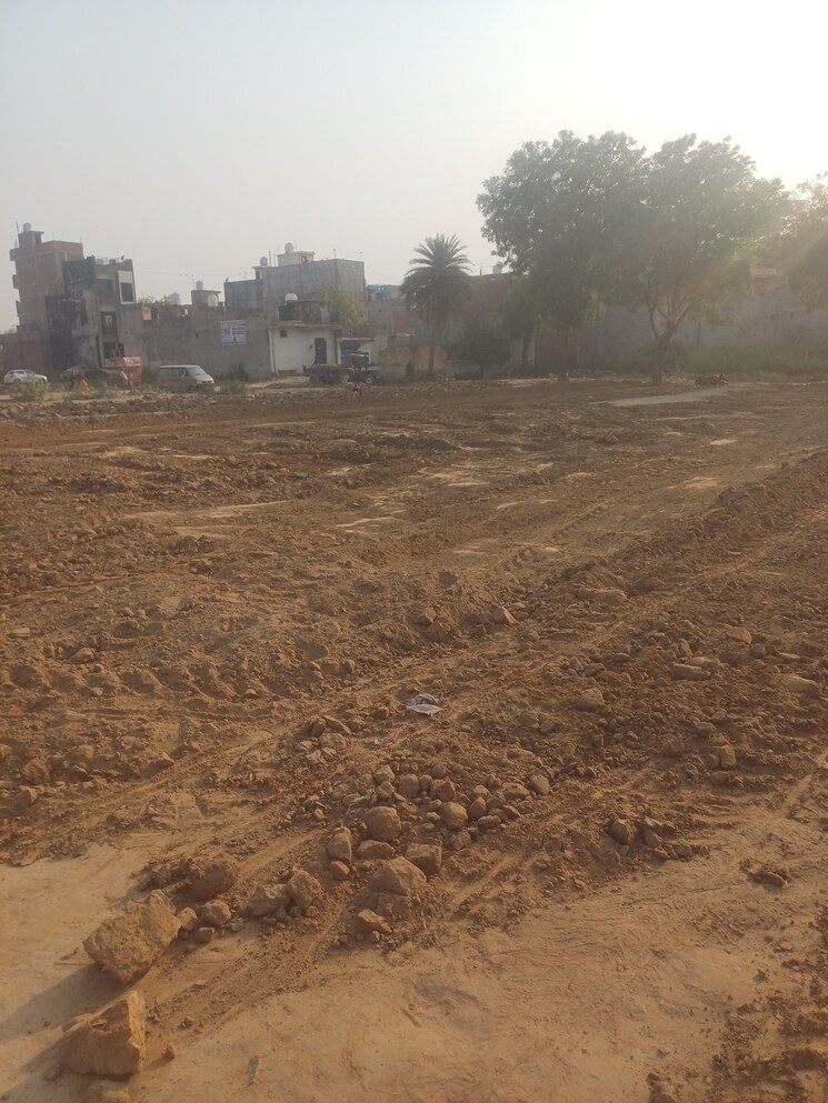 undefined, dheeraj nagar  74 Sq.Yd. Plot In Dheeraj Nagar Faridabad 8797841