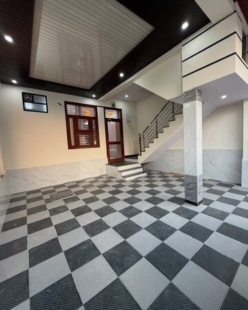 2 BHK Builder Floor For Rent in Sector 37
