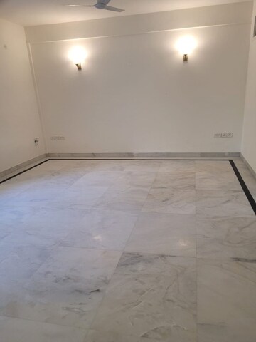 4 BHK Builder Floor For Rent in New Friends Colony