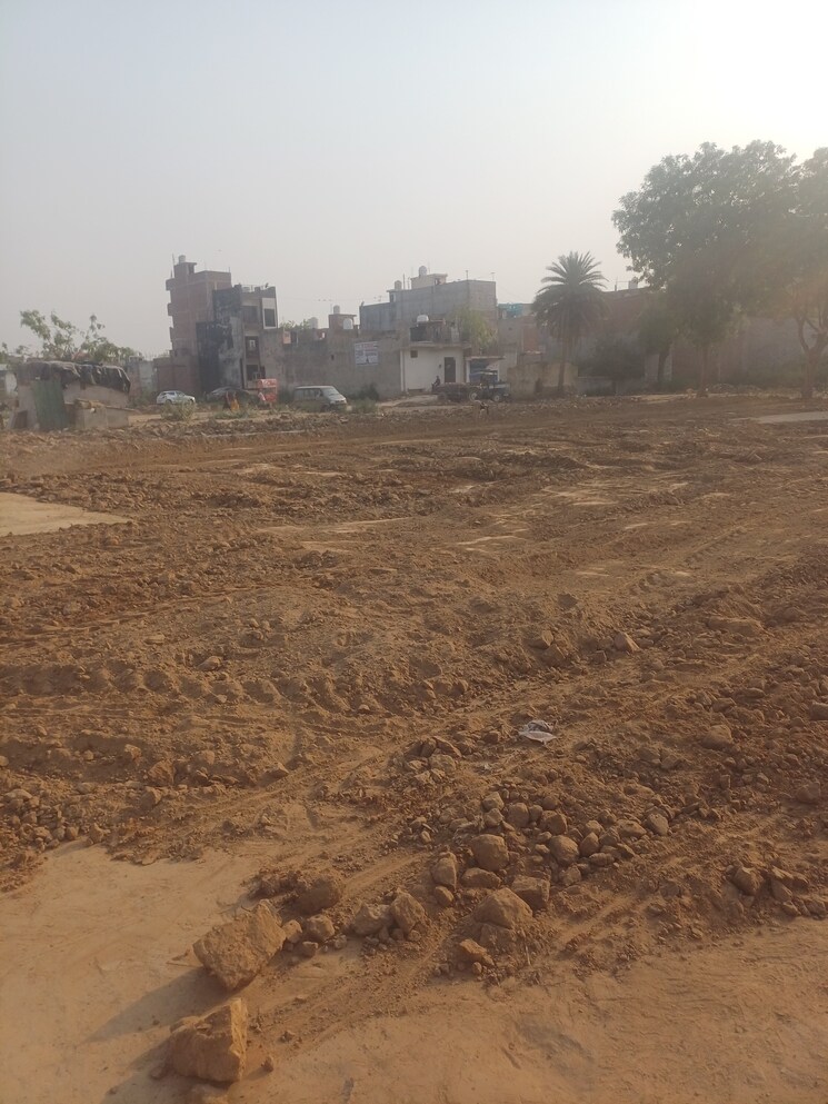 undefined, dheeraj nagar  75 Sq.Yd. Plot In Dheeraj Nagar Faridabad 8797865