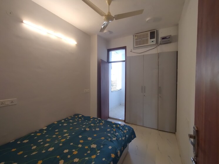 Bedroom, sector 42 3 Bedroom 100 Sq.Yd. Independent House In Sector 42 Gurgaon 8797897