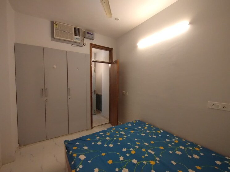 Bedroom, sector 42 3 Bedroom 100 Sq.Yd. Independent House In Sector 42 Gurgaon 8797897