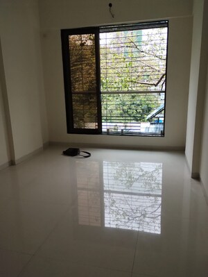 Room in 1 BHK Apartment at Je And Vee Shiv Krupa, Malad East – for Sale