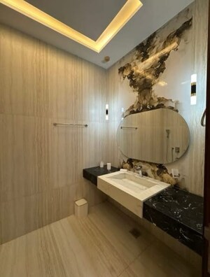 Living Room in 2.5 BHK Builder Floor at Sector 33 – for Sale