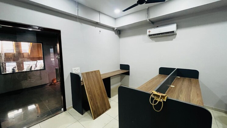 Team Area, science city Commercial Office Space 600 Sq.Ft. In Science City Ahmedabad 8797952