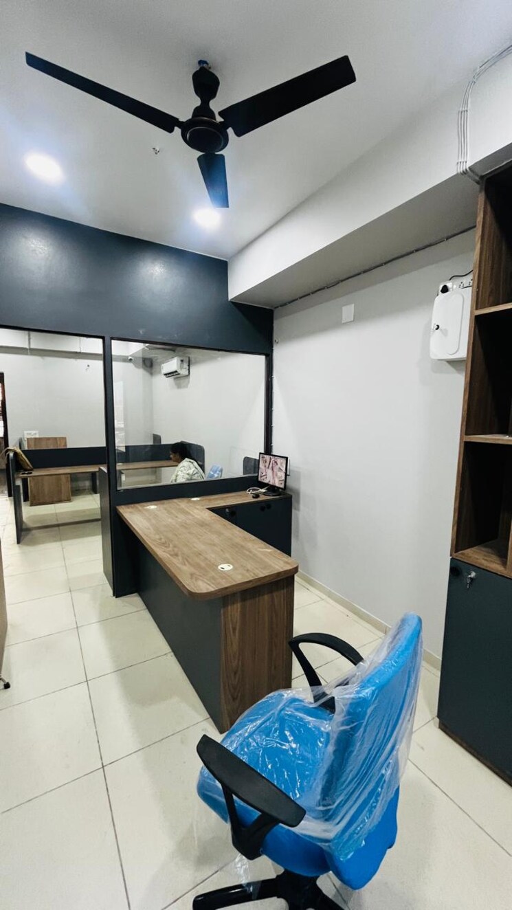 Team Area, science city Commercial Office Space 600 Sq.Ft. In Science City Ahmedabad 8797952