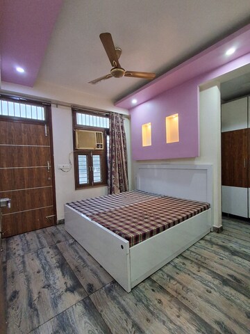 Bedroom in 3 BHK Builder Floor at Sector 15 ii – for Rent