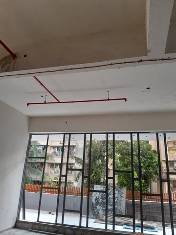 Furnished Amenities in  Showroom at Borivali West – for Rent