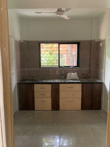 Kitchen in 1.5 BHK Apartment at Yashashri Apartment, Aundh – for Rent