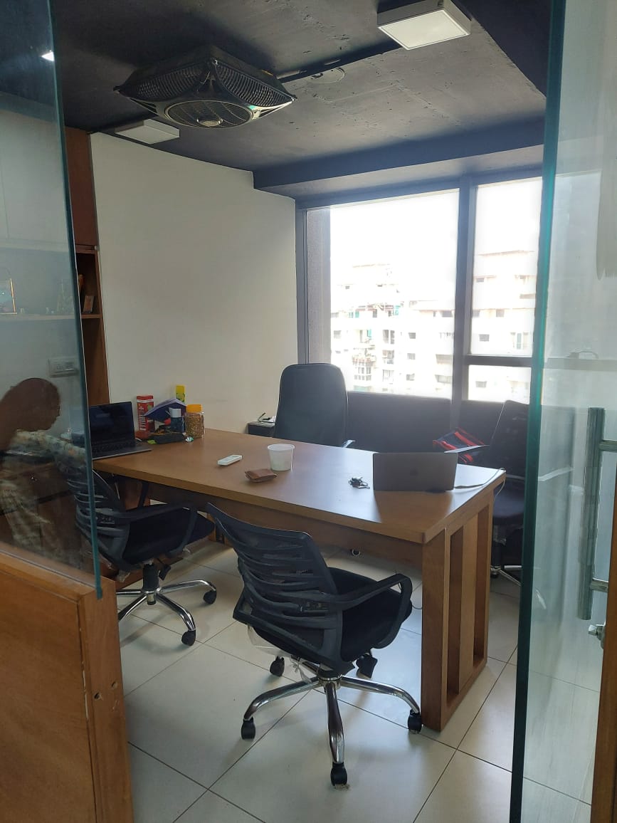 Office Space For Rent in Shilp Zaveri 