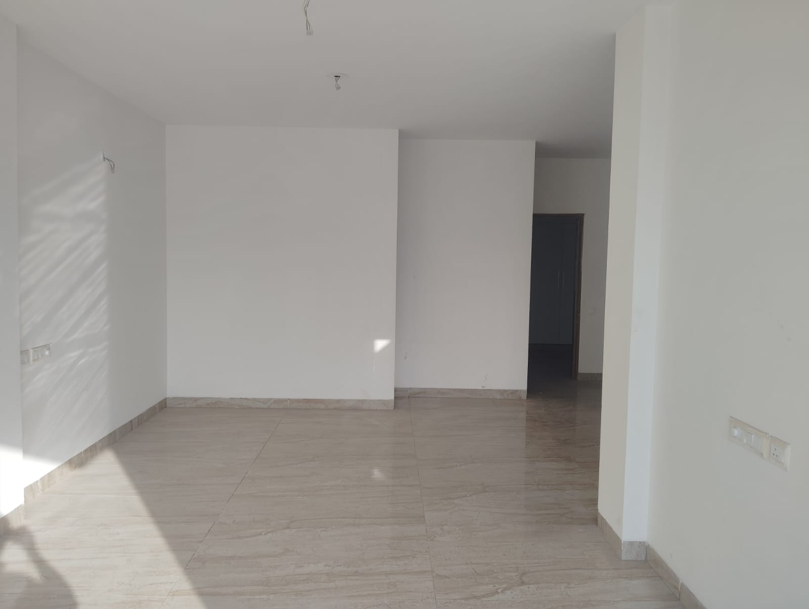 2 BHK + Study Room Apartment For Sale in Wave Floors Premium