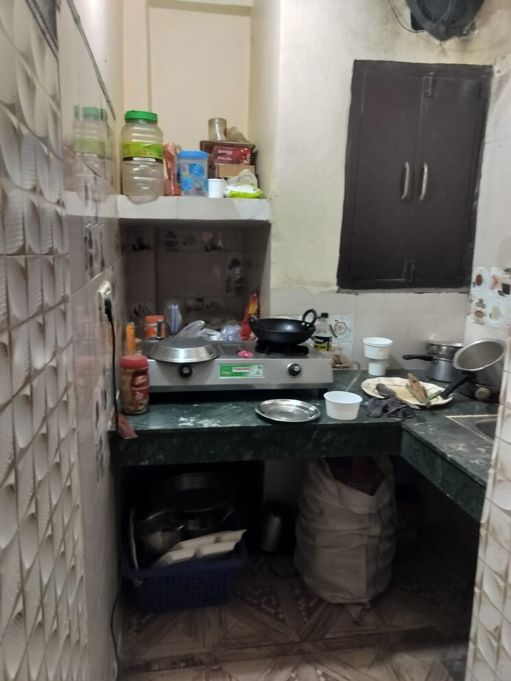 Kitchen, new ashok nagar 2 Bedroom 989 Sq.Ft. Apartment In New Ashok Nagar Delhi 8798222