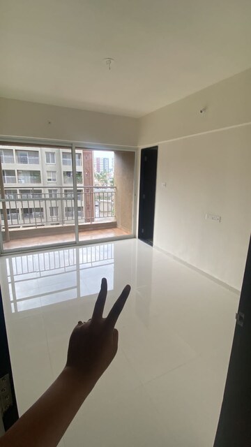 3 BHK Apartment For Rent in Mantra 29 Gold Coast, Tingre Nagar