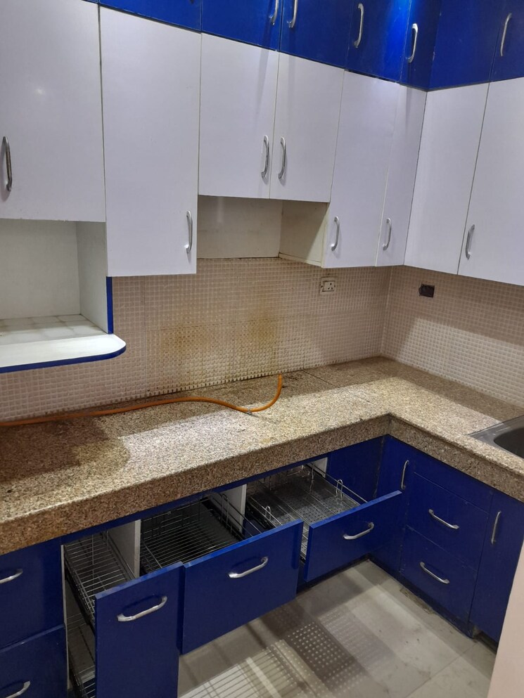 Kitchen, supertech-ecovillage-i 2 Bedroom 1106 Sq.Ft. Apartment In Sector 1 Greater Noida Greater Noida 8798176