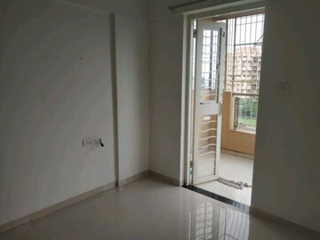 Room in 2 BHK Apartment at Sree Mangal Aishwaryam Greens Phase II, Wakad – for Rent
