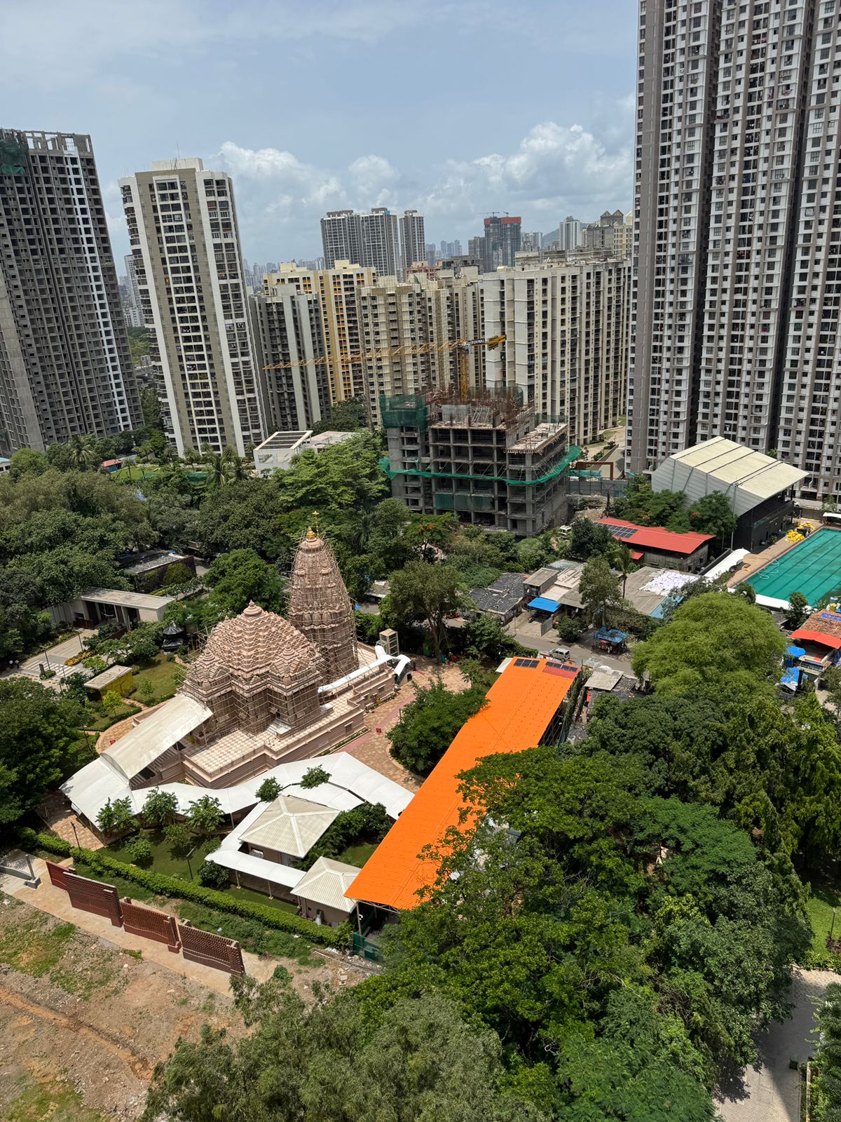 3 BHK + Pooja Room Apartment For Rent in Piramal Vaikunth