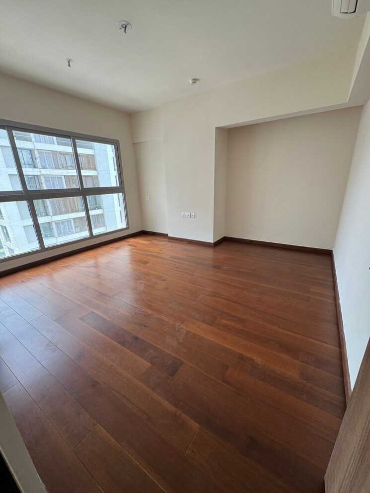 Room, piramal-vaikunth 3 Bedroom 1200 Sq.Ft. Apartment In Balkum Pada Thane 8798276