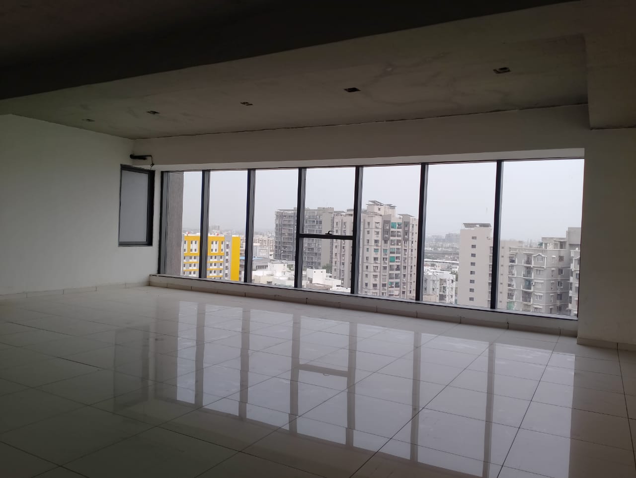 Office Space For Rent in Unicus Shyamal 