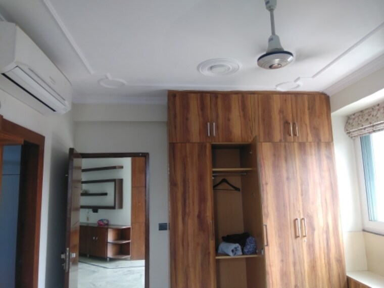 undefined, sector 10 dwarka 3 Bedroom 2100 Sq.Ft. Apartment In Sector 10 Dwarka Delhi 8798347