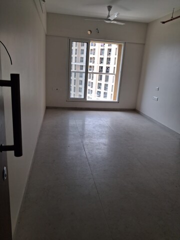 Room in 2 BHK Apartment at Dosti West County, Balkum Pada – for Rent