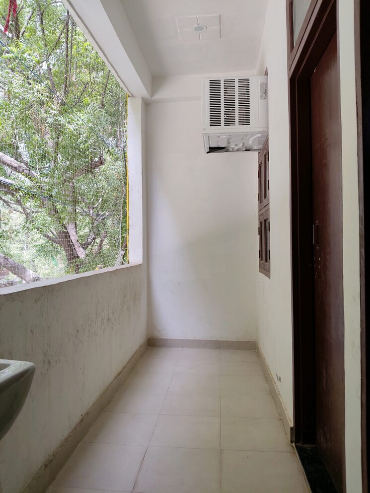 undefined, sector 69 3 Bedroom 1400 Sq.Ft. Builder Floor In Sector 69 Gurgaon 8798348