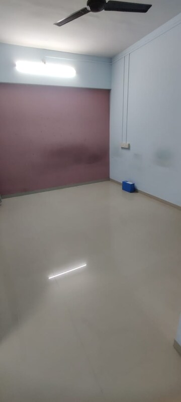 Room in 1 BHK Apartment at Omkar Vayu, Mahim – for Rent