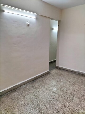 Room in 1 BHK Apartment at Gulmohar Court, Koregaon Park – for Rent