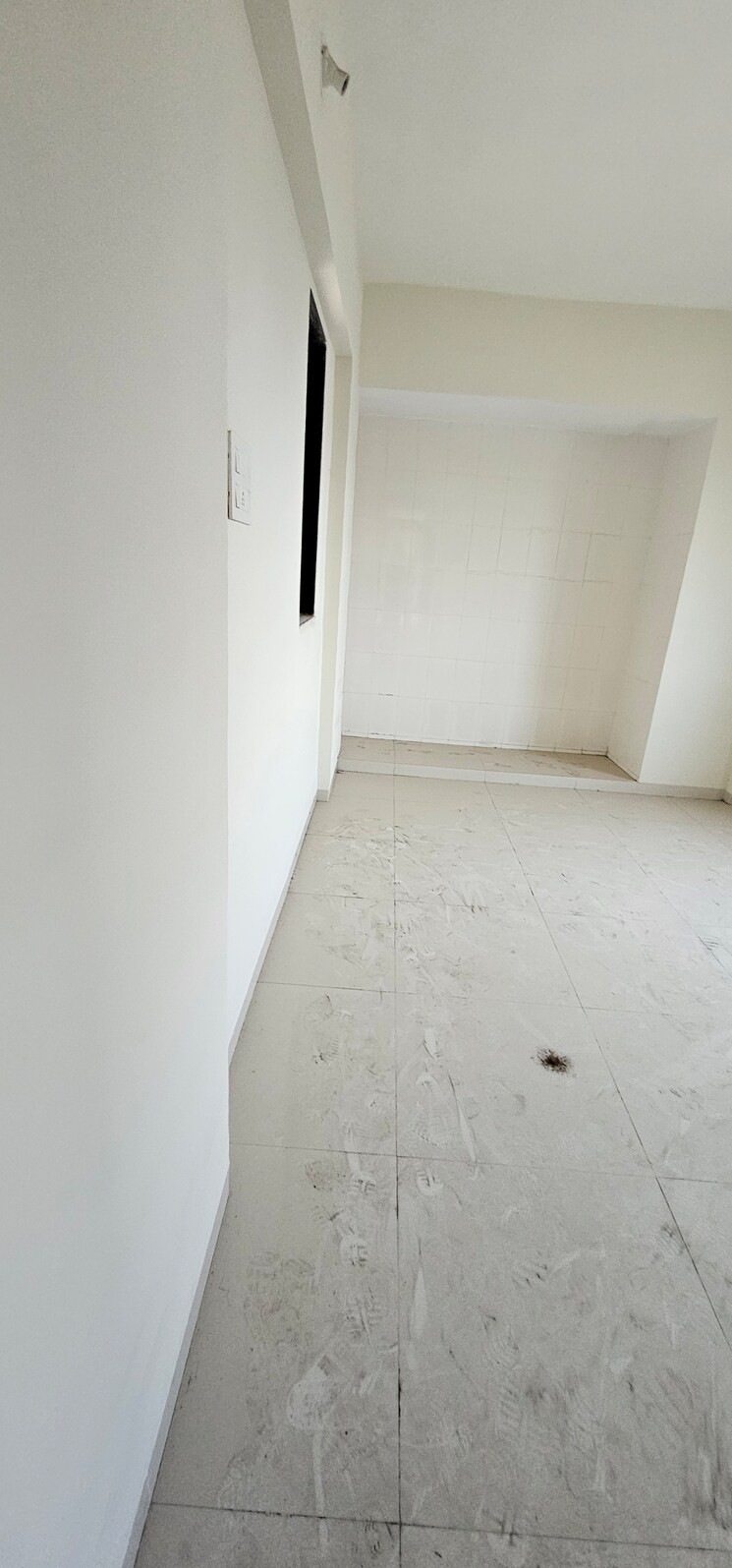 Room, pushpanjali-heights 1 Bedroom 450 Sq.Ft. Apartment In Owale Thane 8798541