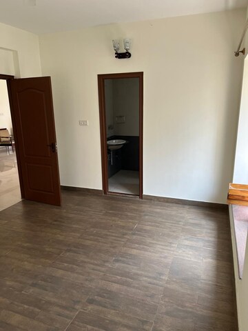 Room in 3 BHK Apartment at Richmond Towers, Richmond Town – for Sale