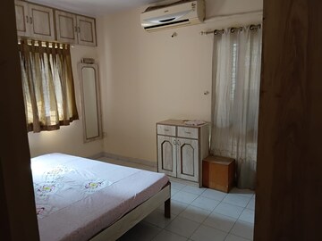 Bedroom in 1 BHK Apartment at Landmark Garden, Kalyani Nagar – for Rent