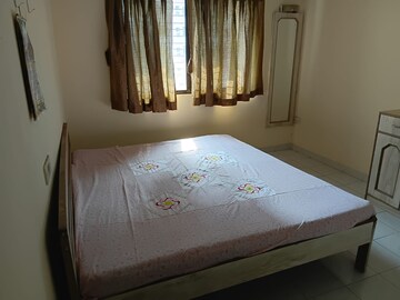 Bedroom in 1 BHK Apartment at Landmark Garden, Kalyani Nagar – for Rent