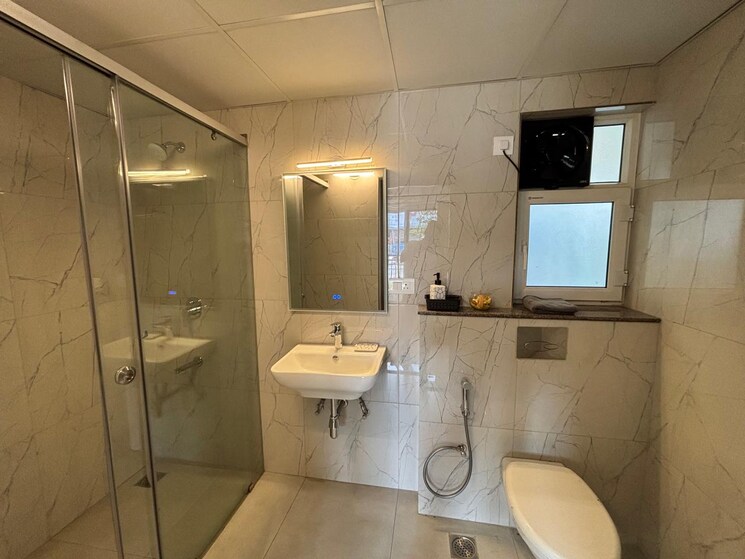 Bathroom, whitefield 3 Bedroom 1652 Sq.Ft. Apartment In Whitefield Bangalore 8798786